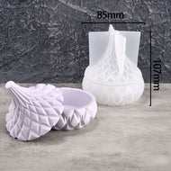 Potje met puntdeksel